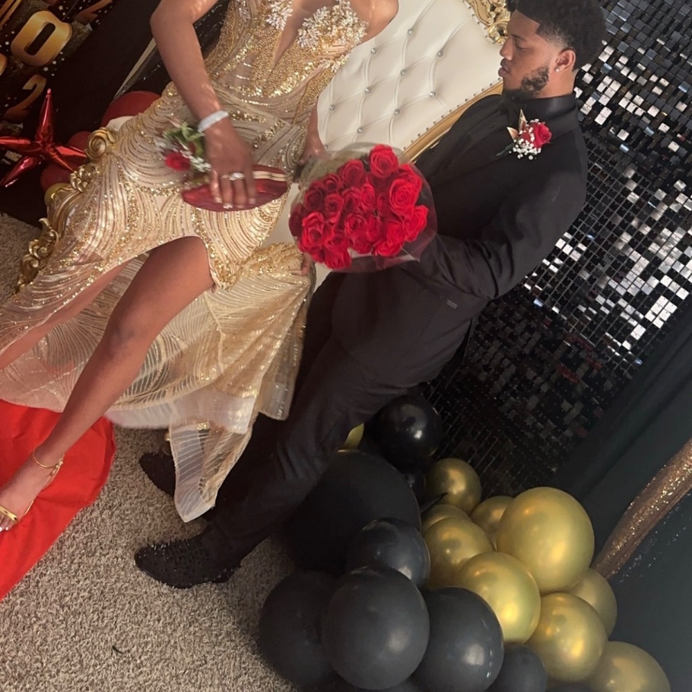 prom dress - Picture 3 of 4